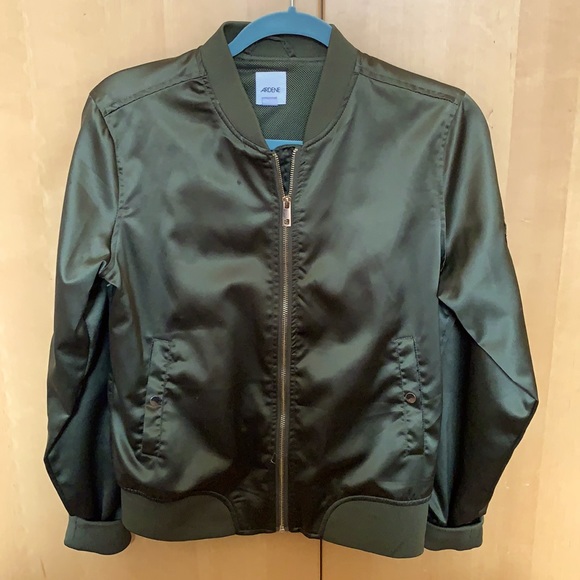 2/$15💥 Bomber Style Satin Jacket - Picture 5 of 10